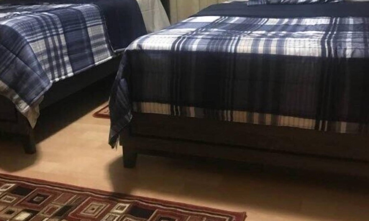The Heights Apartment | Spacious 3 BR on The Heights, Jersey City