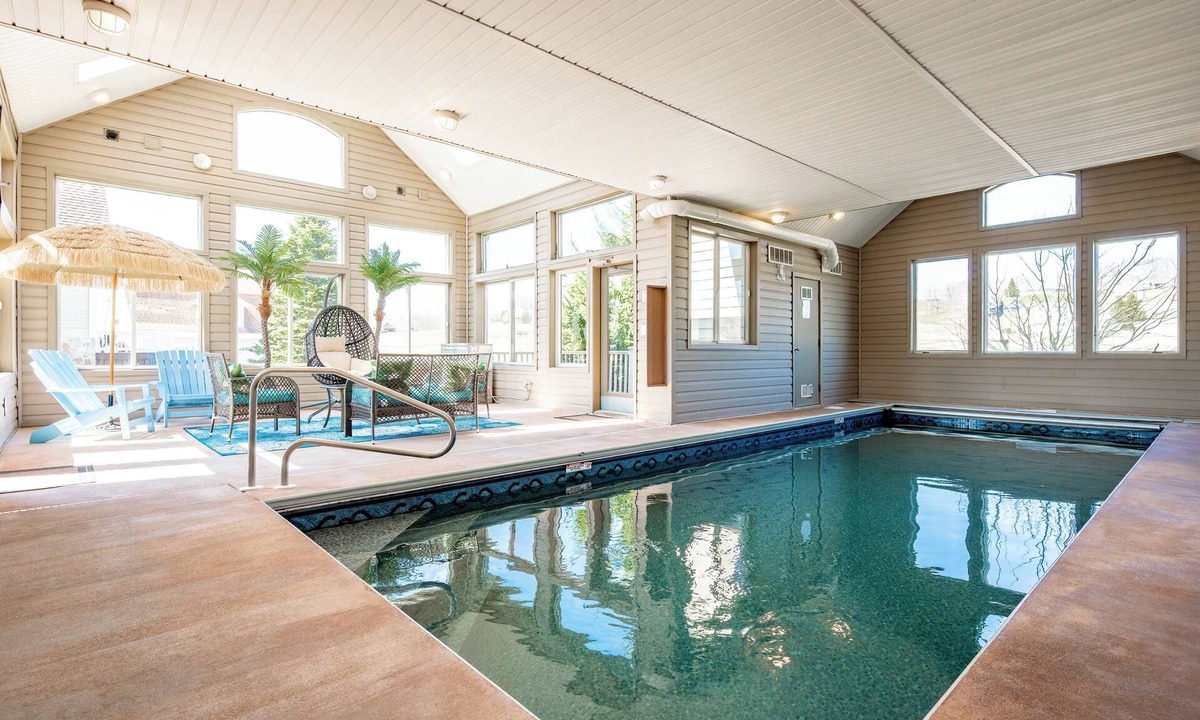 Waterfront Greens House | Spacious Dog Friendly Retreat w/Indoor Pool & Lake Access