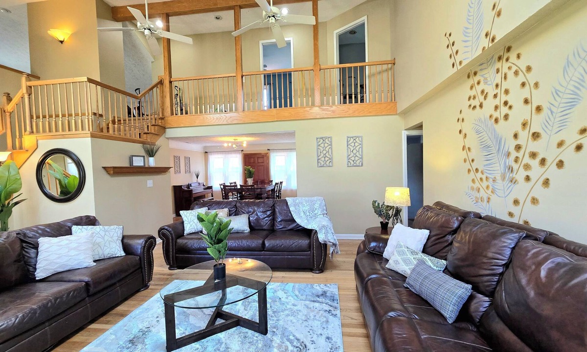 Olmsted Falls House | Spacious, Updated, 5BR 3BA, Game room,nFirst Floor 3BR 2BA