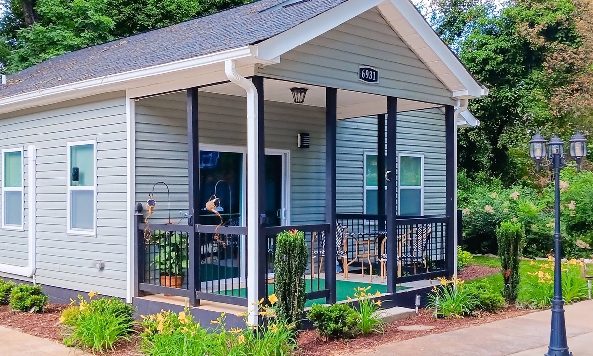 Charlotte House | Stylish & private guesthouse with sunny patio, central AC, & W/D - with pool