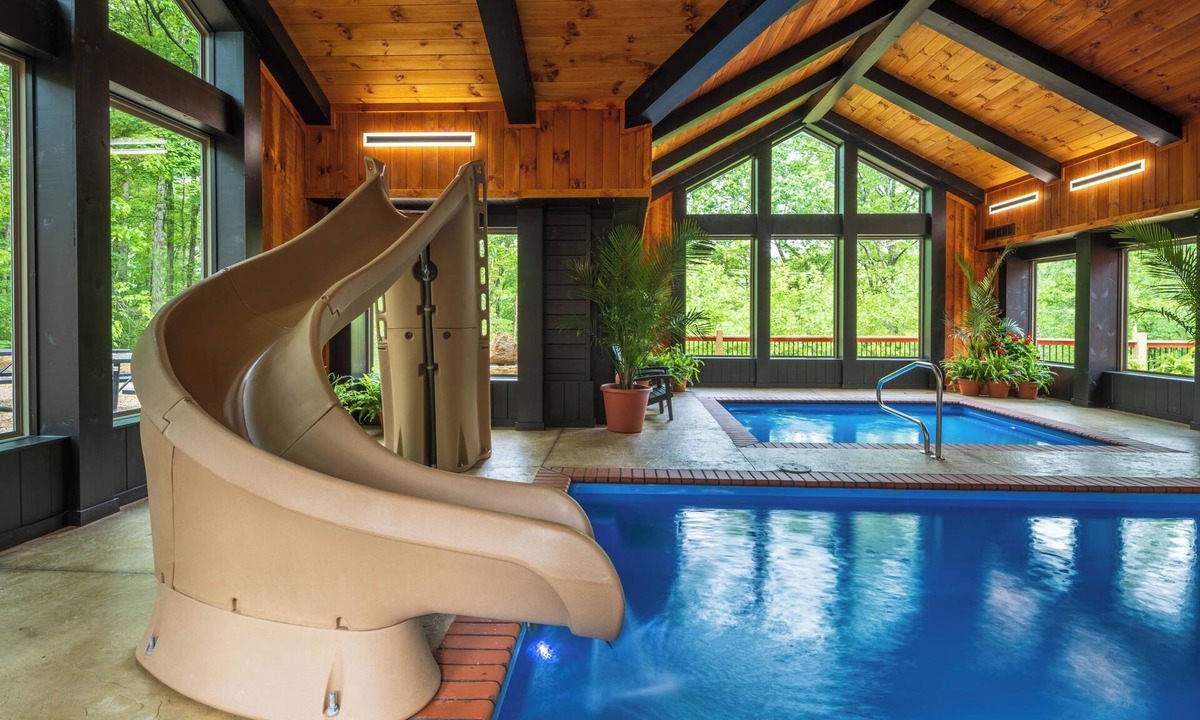 Logan Cabin | Summit Lodge-2 Indoor Heated Swimming Pools-Play Ground-Game room-Pool Table