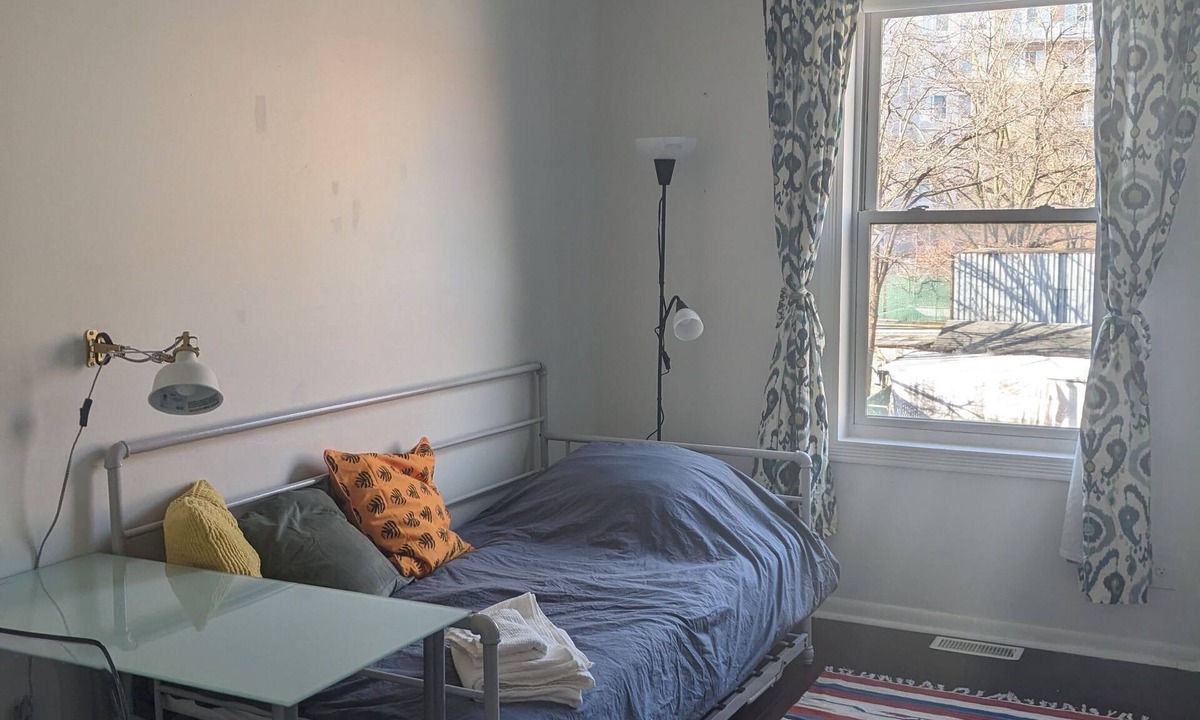 Woodstock Apartment | Sun-filled, private 2 Bdrm Apt, 1 block to subway