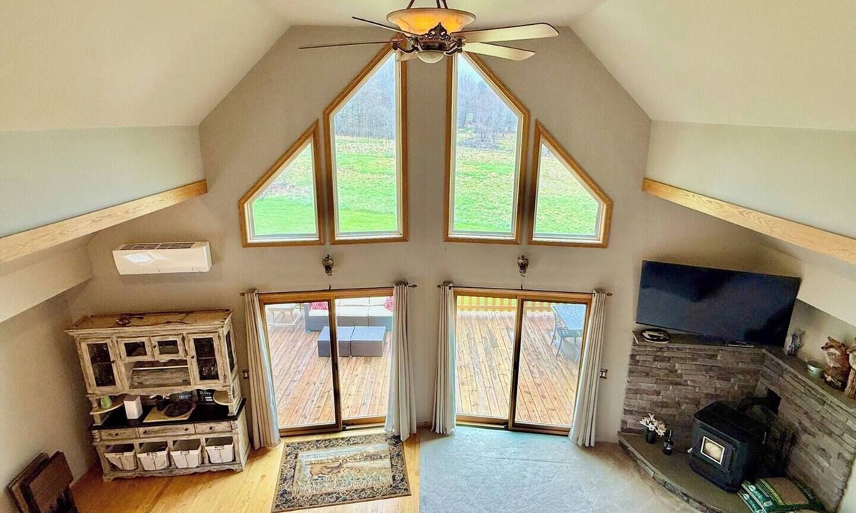 Unadilla House | Sunset Ridge - Hot tub, fire pit, BBQ