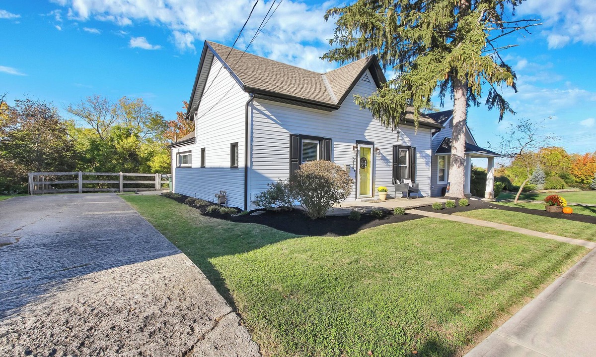 Mason House | Sunshine House in Mason, Beautiful Cozy Cottage
