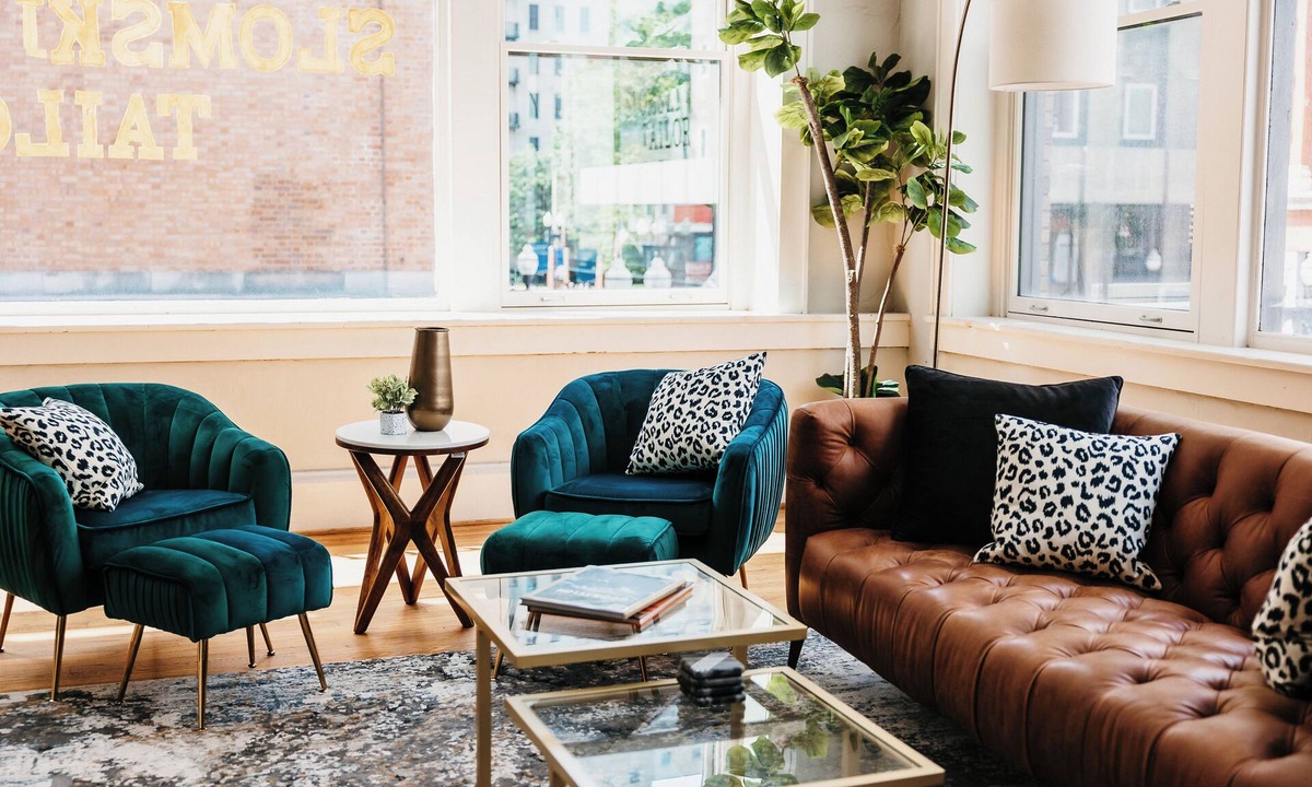 Downtown Knoxville Apartment | Tailor Loft Urban Apartment | Best Downtown Views