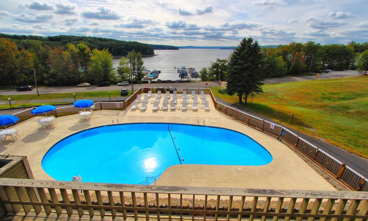Tafton Apartment | Tanglwood Resort