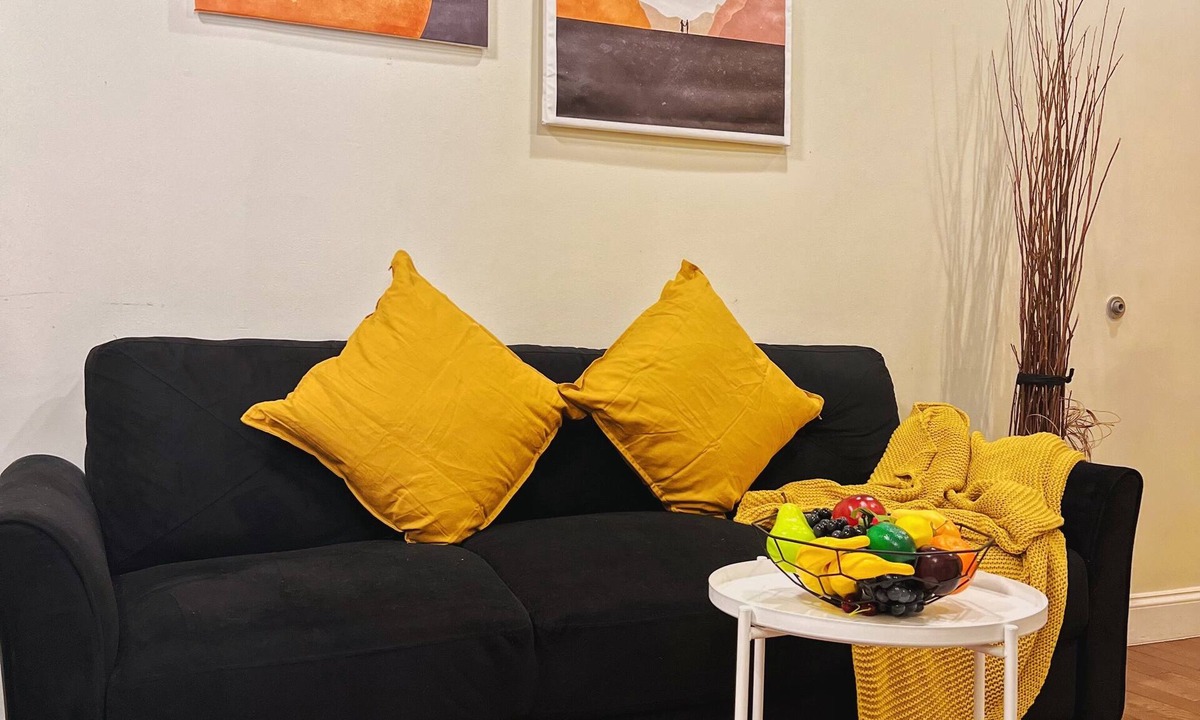 North Philadelphia West Apartment | Temple Getaway: 2BR Apartment near Campus