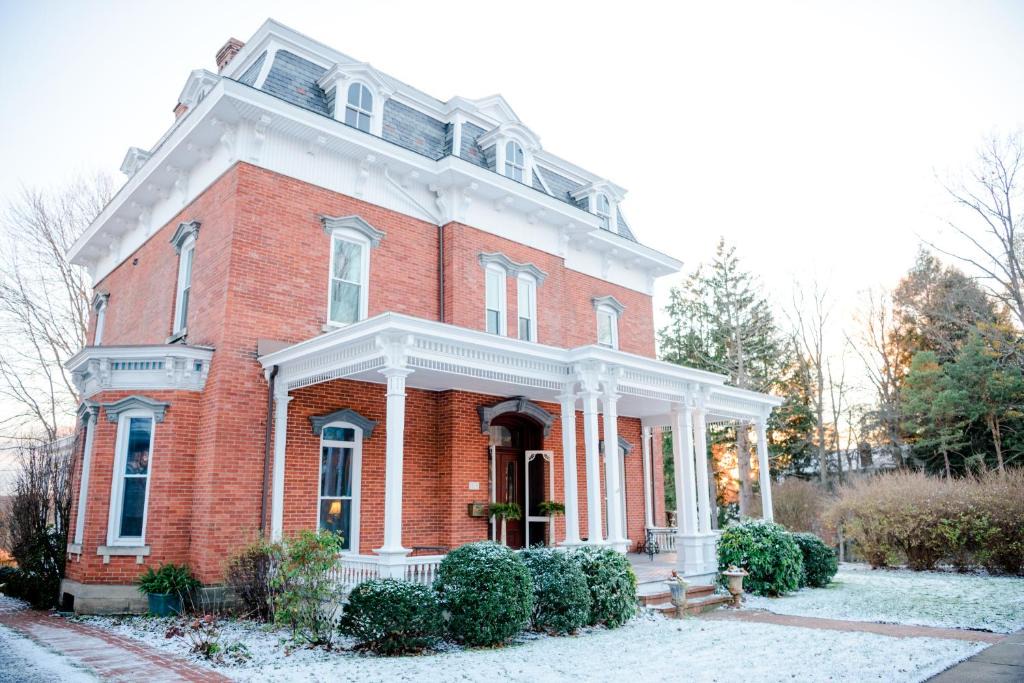 Mercer House | The Big Brickhouse
