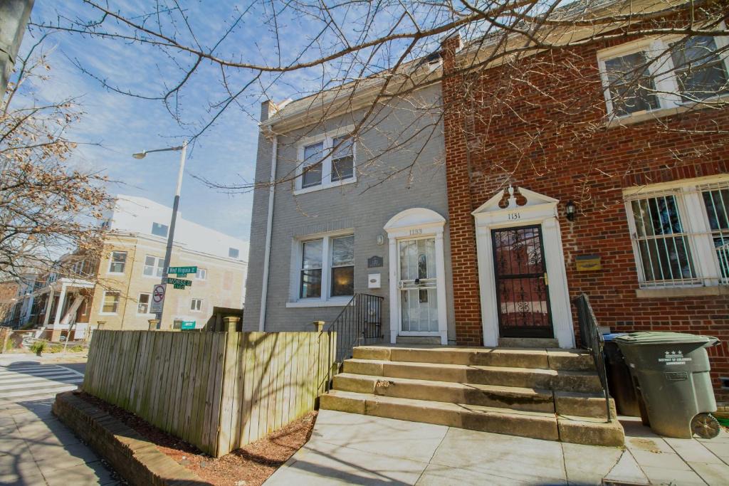 Trinidad House | The Gray Corner House by Gallaudet 3 BR 2 BA