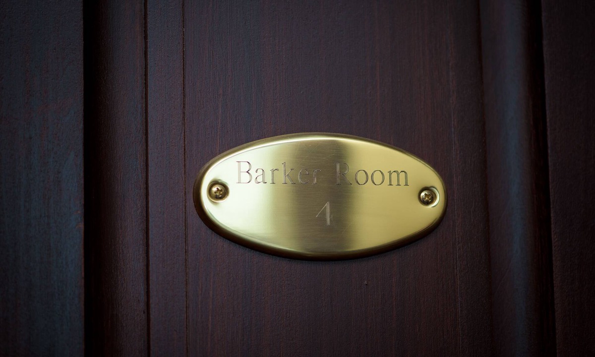 Marietta Hotel | The Hackett Hotel