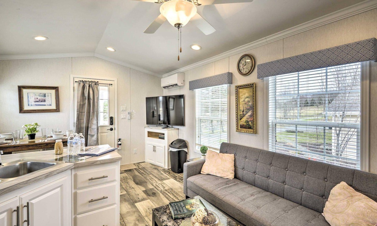 Pleasant Mount Cottage | The Hideout Cottage Autumn Midweek - 35% OFF Promo!