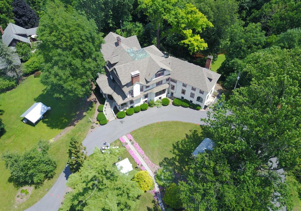 Chambersburg Bed & Breakfast | The Inn at Ragged Edge