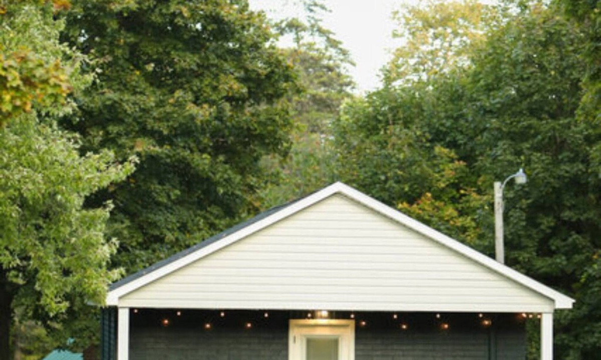 Milroy Cabin | The Whispering Pines - Hartman Center