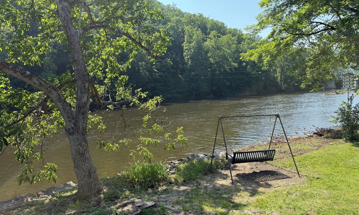 Rowlesburg House | Tranquil updated 2-bedroom home on Cheat River in Rowlesburg, WV