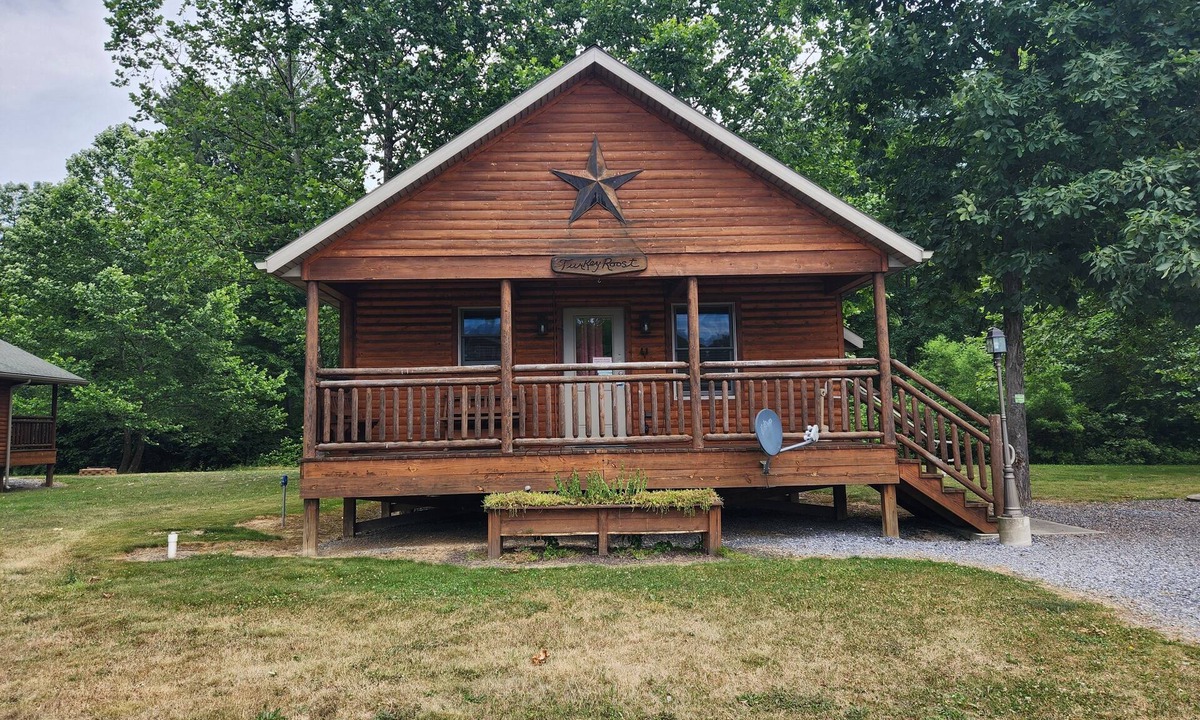 Clearville Cabin | Turkey Roost At Creekside Resort