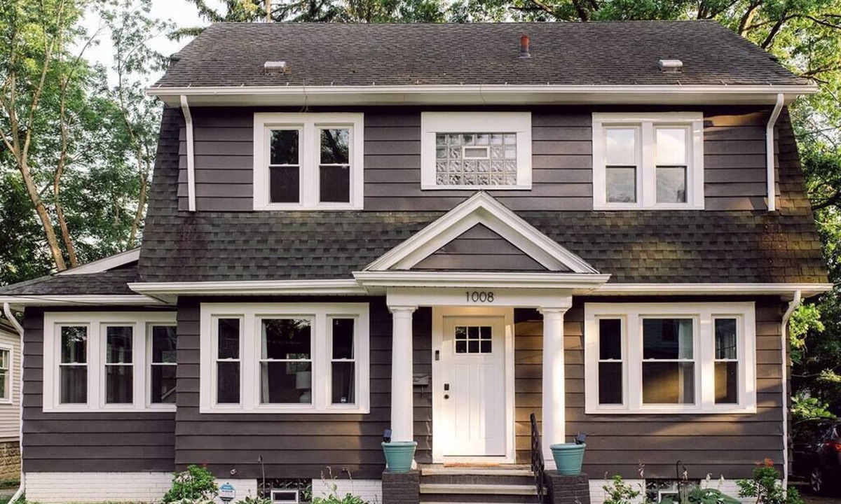 Highland Square House | Two Homes. One Memorable Stay in Akron | Sleeps 13