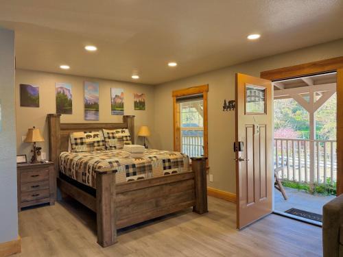 Mariposa Apartment | Two Private Studios Downtown Mariposa Yosemite