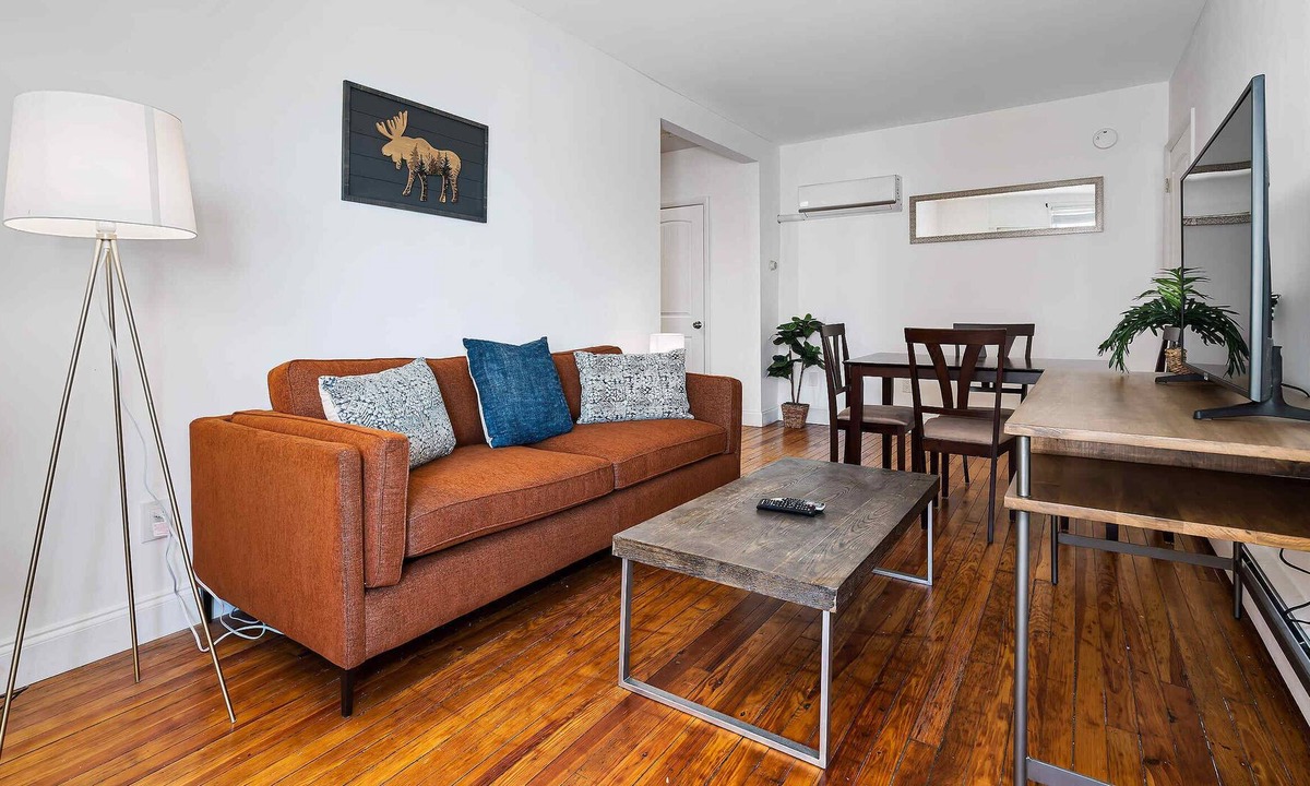Ventnor City Apartment | Unique 1BR with Deck and Parking 4 blocks to Beach