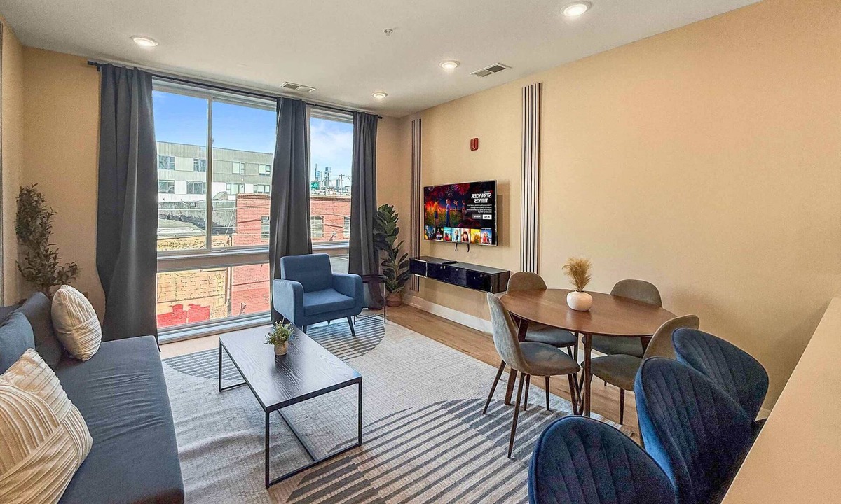 Northern Liberties Apartment | Upscale 2BR | 4 Sleeps | Northern Liberties