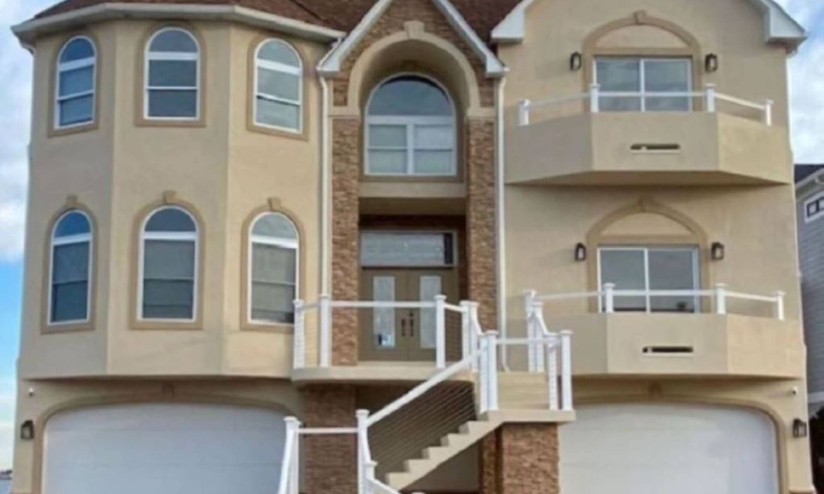 Ocean City House | Waterfront Luxury House on the Bay - North Ocean City