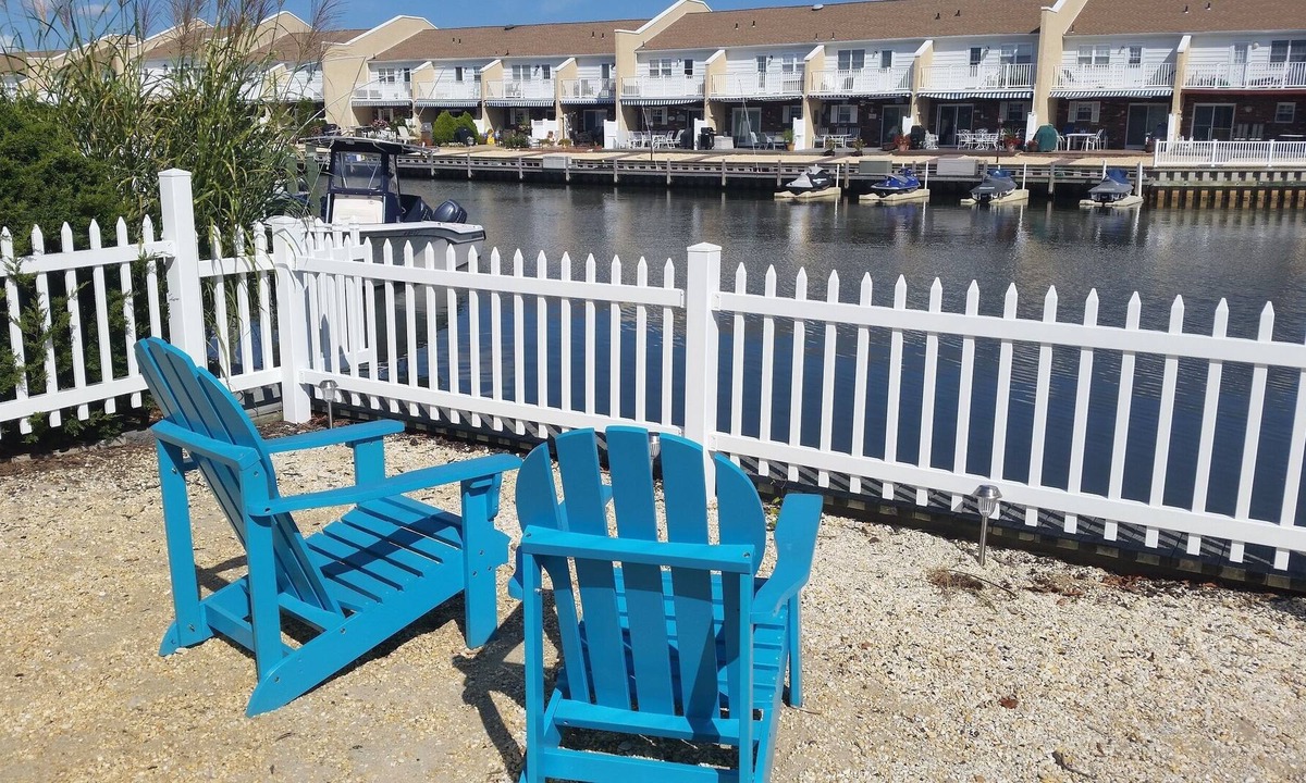 Ocean Beach I House | Waterfront Slice of Paradise at the Jersey Shore