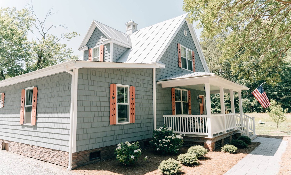 Ware Neck House | Welcome to "The Happy Soul"