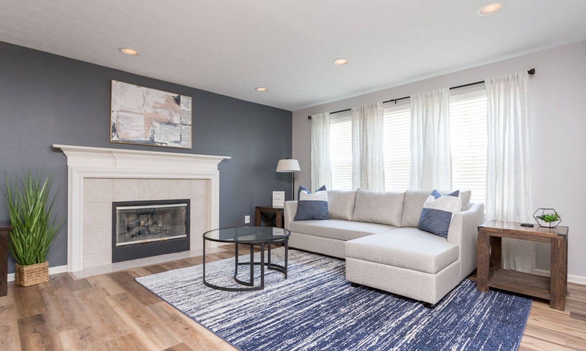 Westfield House | Westfield Gem! 7 Mins to Grand Park + Movie Room!