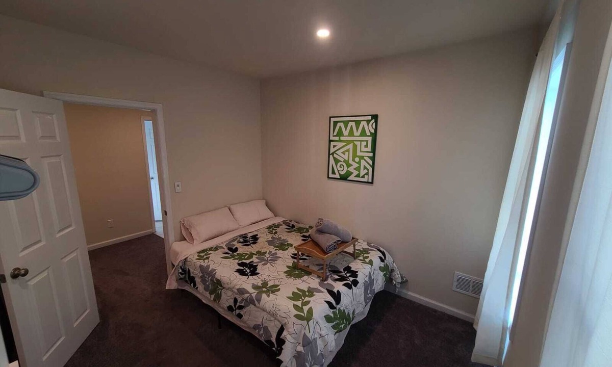 Union Square House | What did the 'Lemmon' say to the Lime? "Sour you doing?"