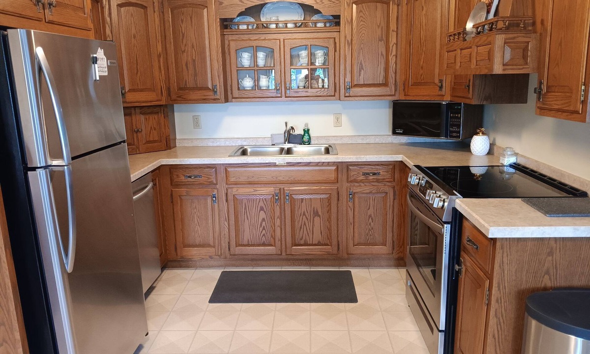 Christiana House | Within 15 minutes of Amish attractions