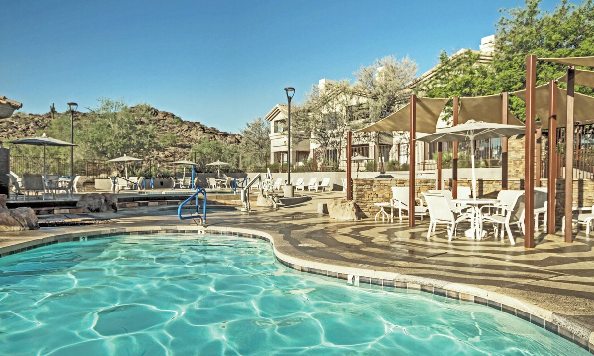 Ahwatukee Foothills Hotel | WorldMark Phoenix - South Mountain Preserve