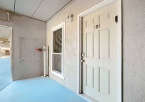 1 BR Wildwood Condo, Slps 4, w/Ocean Views, Pool, WiFi, Xbox, Near Everything