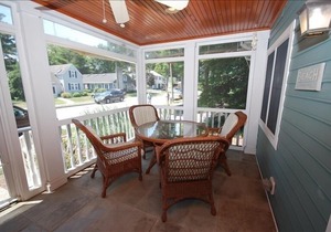 103 Rodney St - Seven Bedroom House, Sleeps 18