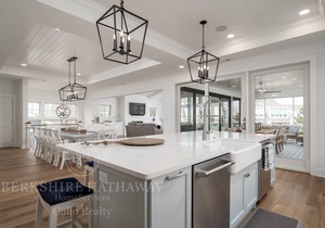 106 W Cape Shores Drive - Spacious, luxury home with water views/elevator