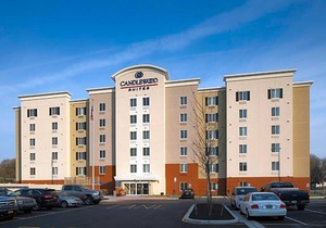 2-Star Hotel ∙ Candlewood Suites - Newark South - University Area, an IHG Hotel