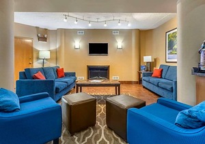 2-Star Hotel ∙ Comfort Inn West Hazleton