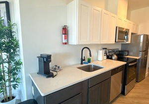 2BR apt close to EWR 3818