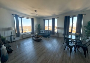 2BR apt close to EWR 3818