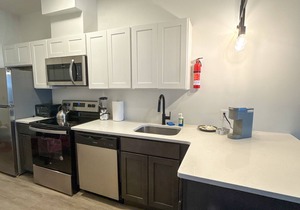 2BR apt near EWR 6907