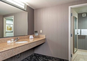 3-Star Hotel ∙ Courtyard by Marriott Newark-University of Delaware
