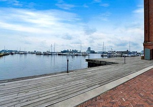 3-Star Hotel ∙ The Inn at Henderson's Wharf, Ascend Hotel Collection