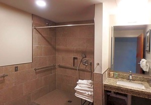 3-Star Hotel ∙ Wyndham Garden State College