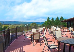 3-Star Hotel ∙ Wyndham Garden State College