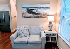 4 BR/4 BA/Single Family - 2 Primary Suites