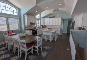 5 bedroom, 4.5 bath townhome that sleeps 12