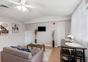 75 m² Apartment ∙ 1 bedroom ∙ 2 guests