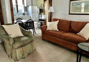 ~ Affordable and only 1.5 Blocks to the Beach ~