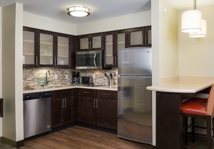 Air-Conditioned Suite Near Ohio State University | Free Daily Breakfast