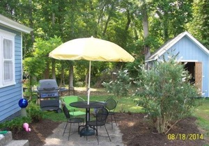 Always Sunny - island home. Pet Friendly - Close to Carnival. NO LINENS