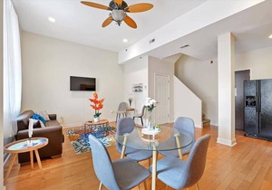 Apartment ∙ 2 bedrooms ∙ 4 guests