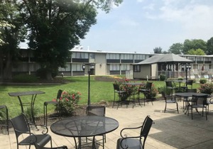 Awesome Find! Near Steamtown National Historic Site, Pool and Free Breakfast!